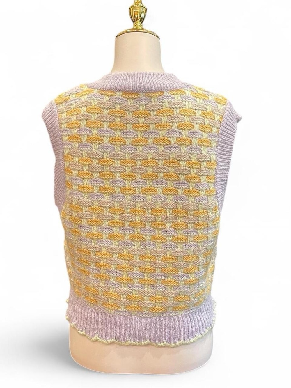 Mango Lavender & Yellow Sleeveless V-Neck Knit Vest - Picture 3 of 5